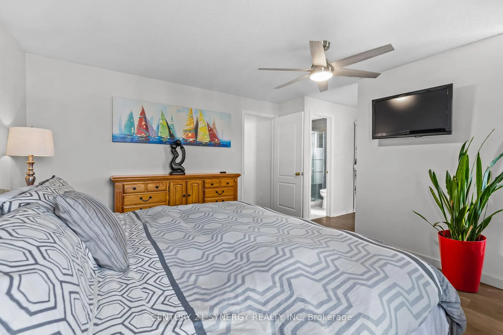 Photo 23 of 497 Rougemount Crescent, Ottawa, Fallingbrook/Gardenway South — HOMEH