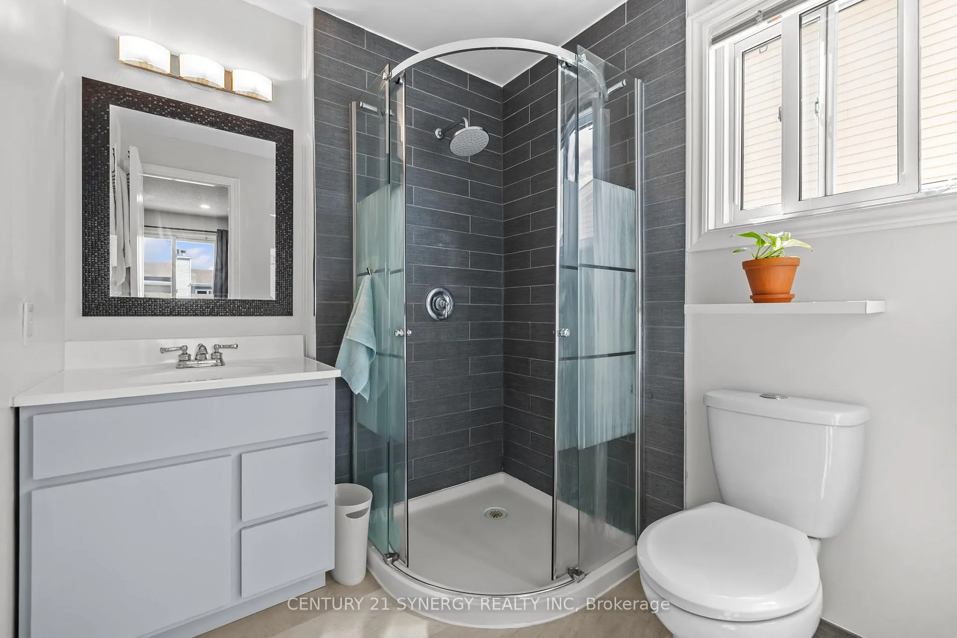 Photo 26 of 497 Rougemount Crescent, Ottawa, Fallingbrook/Gardenway South — HOMEH