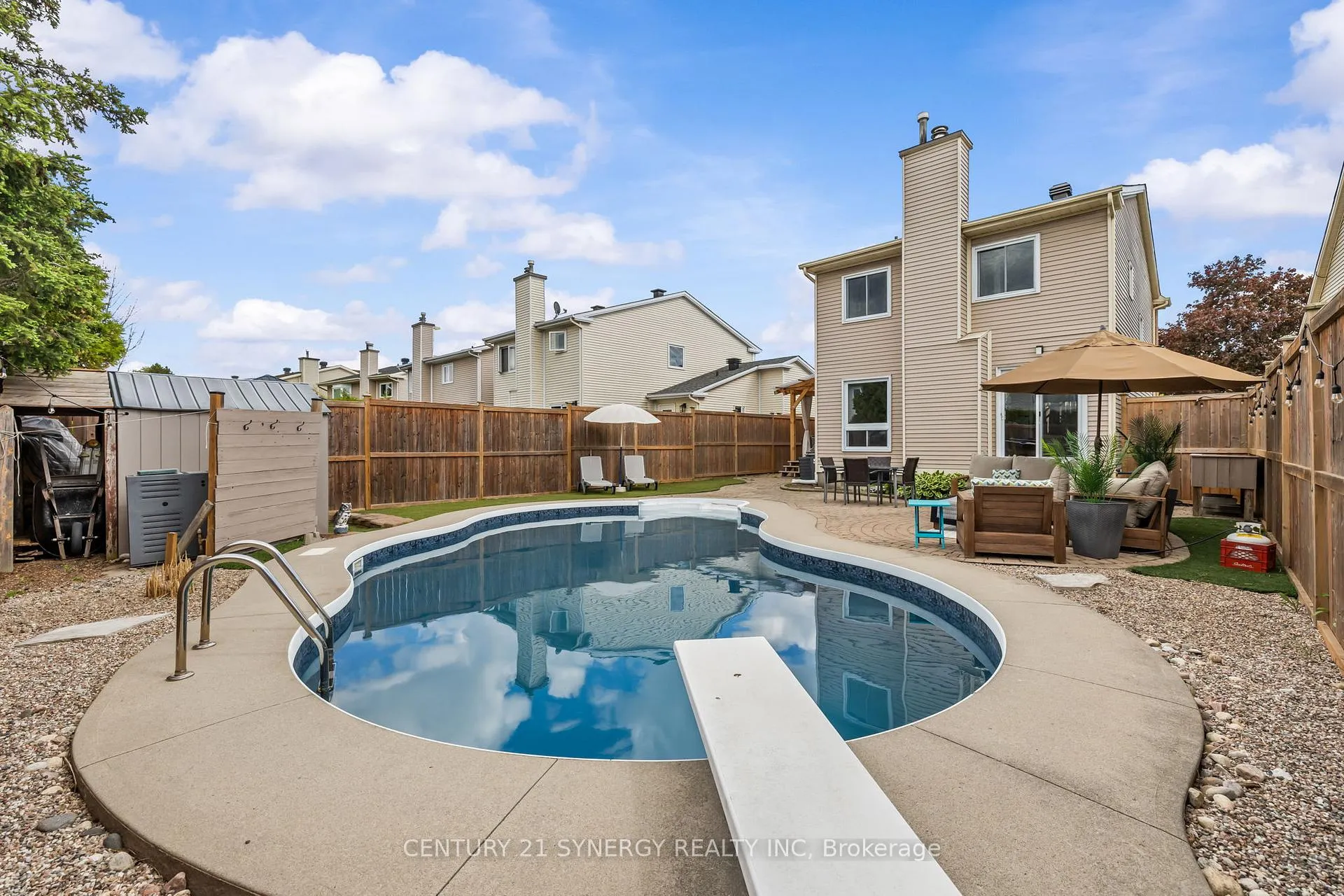 Photo 36 of 497 Rougemount Crescent, Ottawa, Fallingbrook/Gardenway South — HOMEH