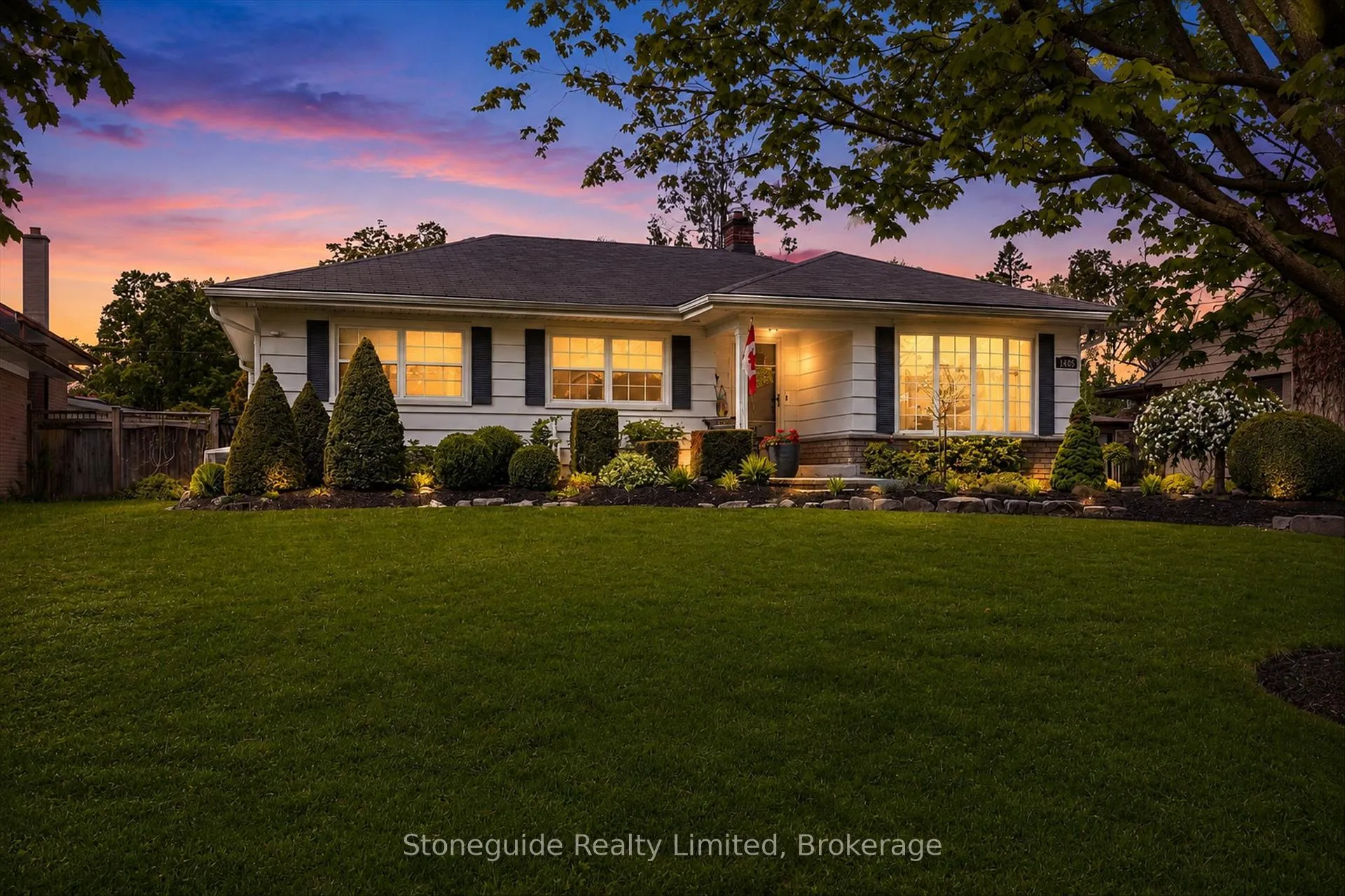 Photo 2 of 1491 Windermere Avenue, Peterborough, Monaghan Ward 2 — HOMEH