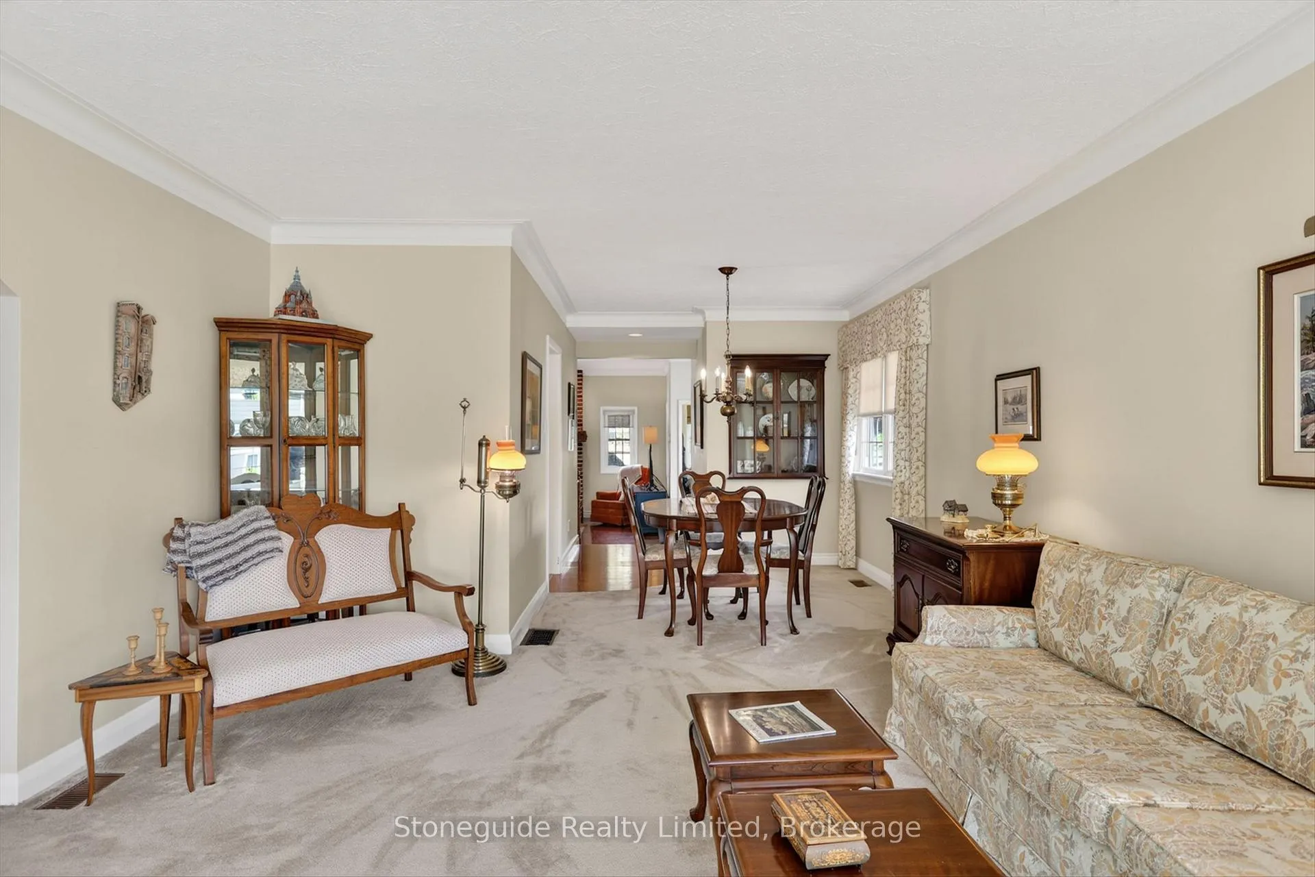 Photo 8 of 1491 Windermere Avenue, Peterborough, Monaghan Ward 2 — HOMEH