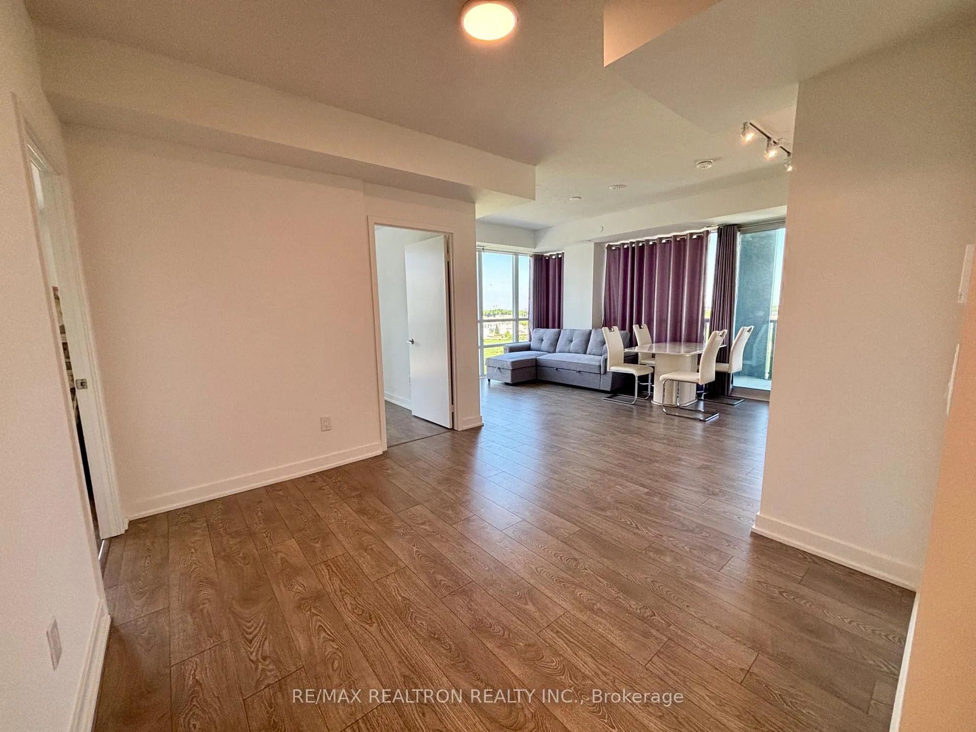 Photo 9 of Unit 805, 225 Malta Avenue, Brampton, Fletcher's Creek South — HOMEH