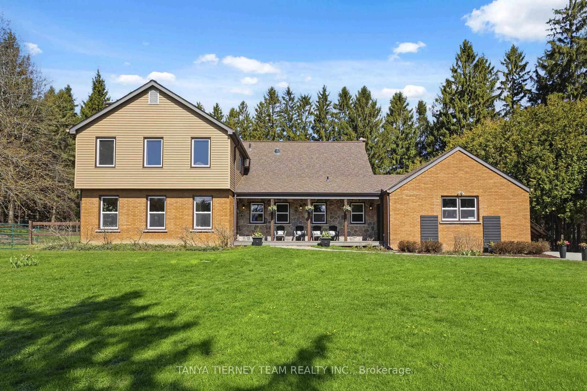 Photo 3 of 1180 Lakeridge Road, Uxbridge, Rural Uxbridge — HOMEH