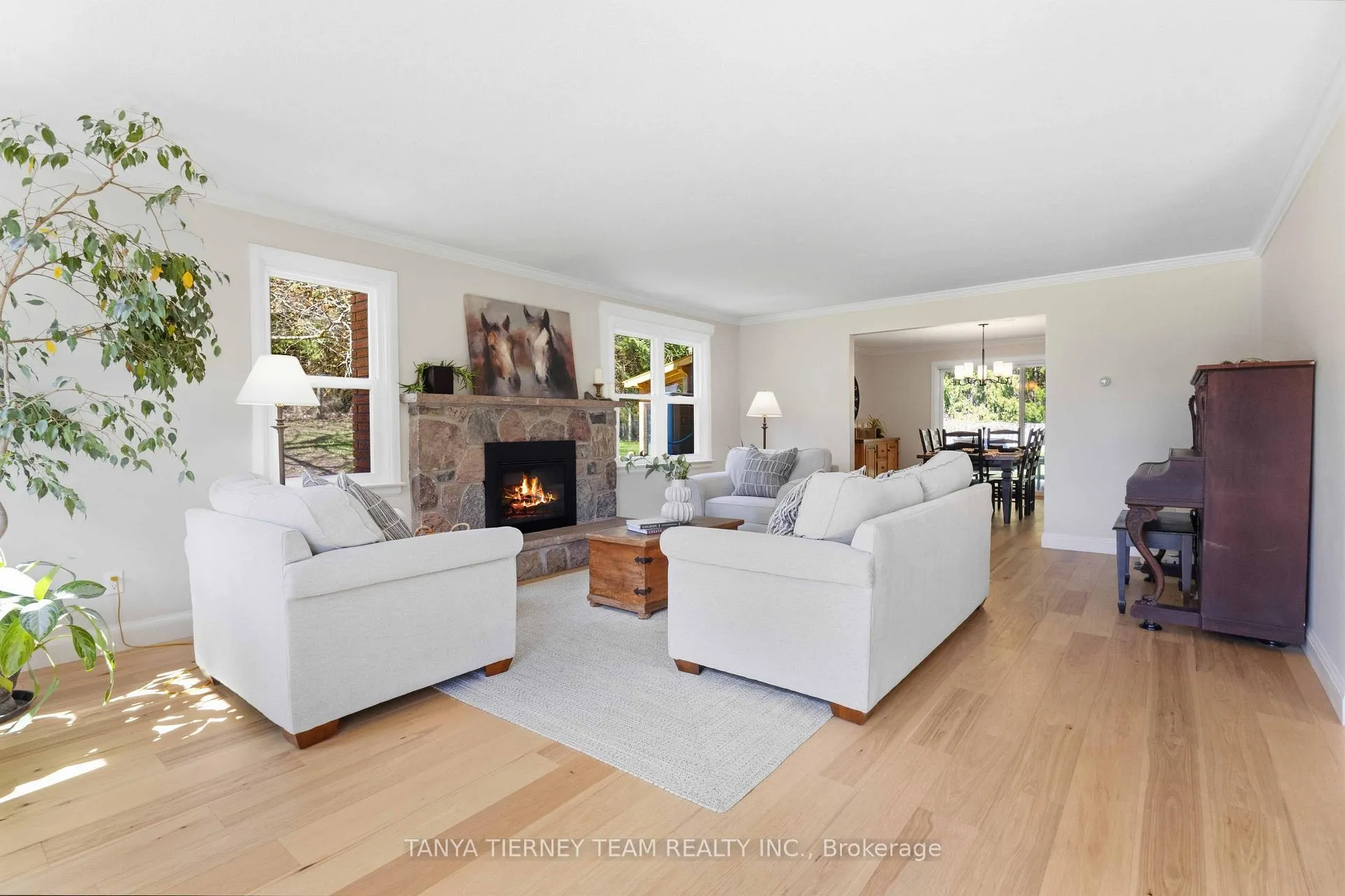 Photo 9 of 1180 Lakeridge Road, Uxbridge, Rural Uxbridge — HOMEH