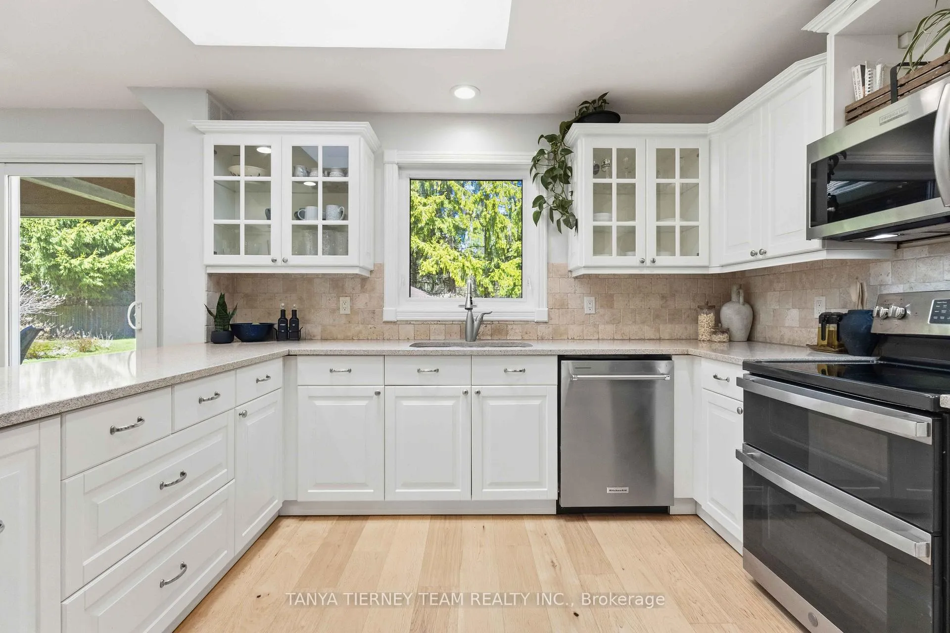 Photo 12 of 1180 Lakeridge Road, Uxbridge, Rural Uxbridge — HOMEH