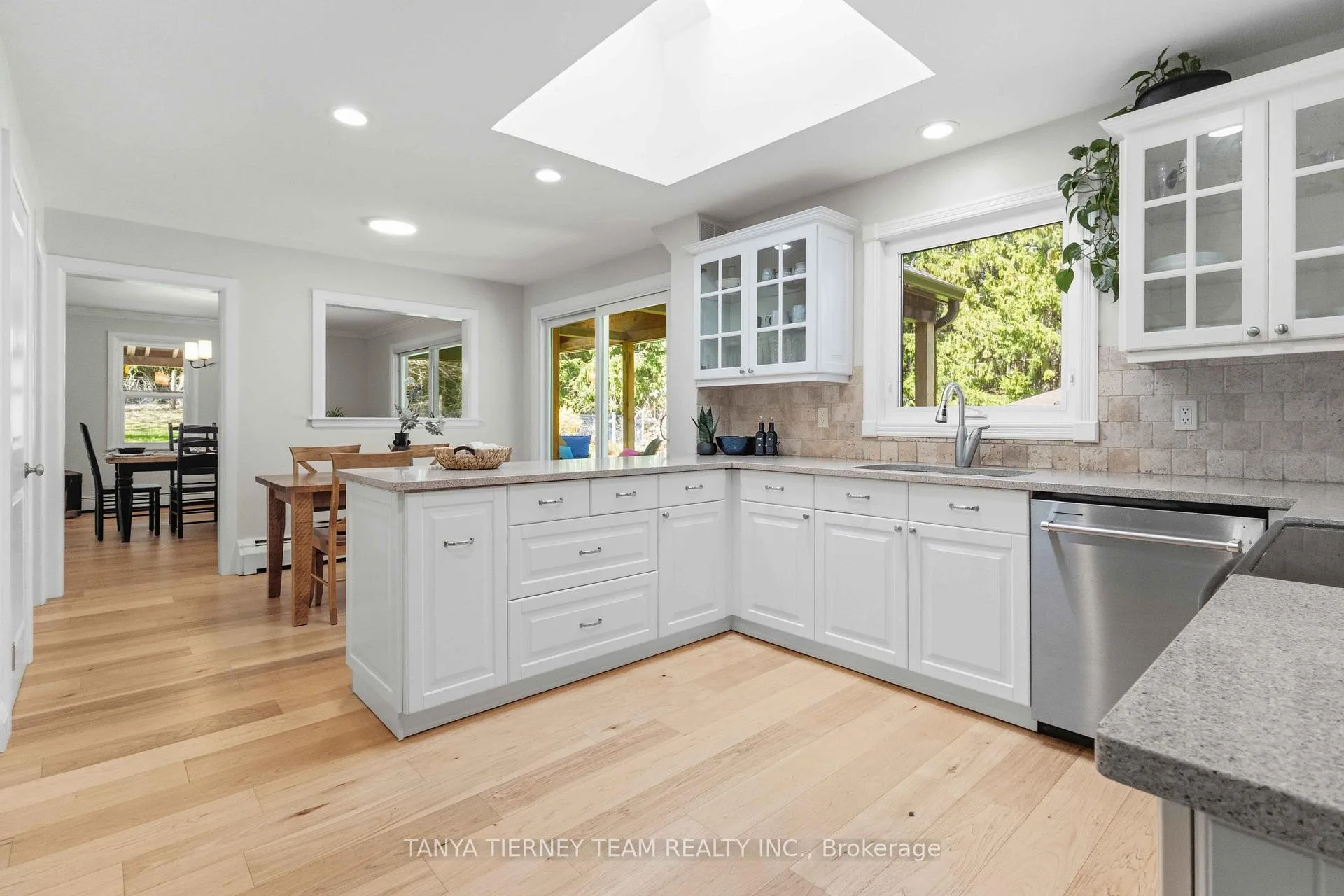 Photo 13 of 1180 Lakeridge Road, Uxbridge, Rural Uxbridge — HOMEH