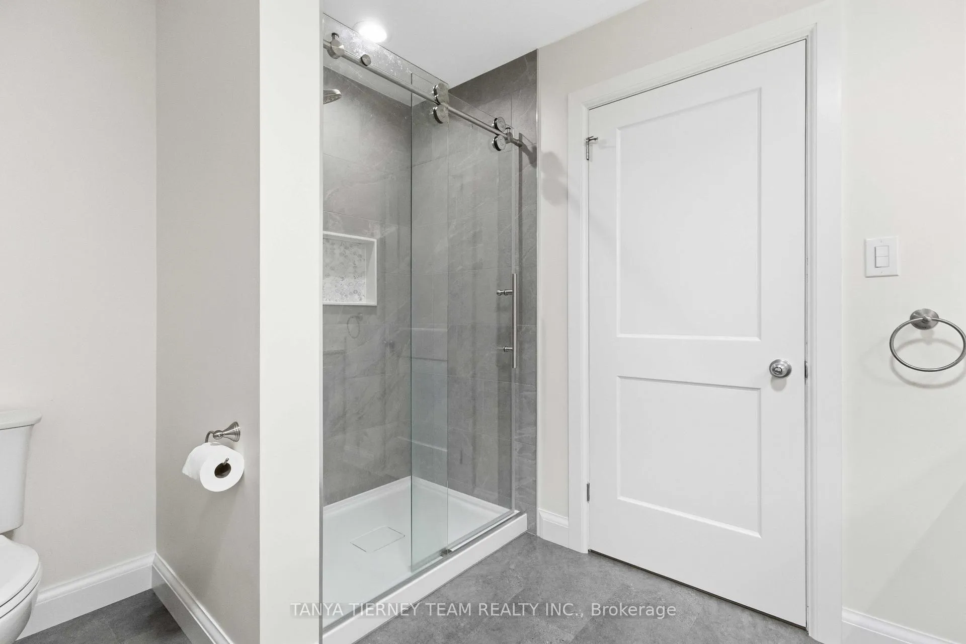 Photo 33 of 1180 Lakeridge Road, Uxbridge, Rural Uxbridge — HOMEH