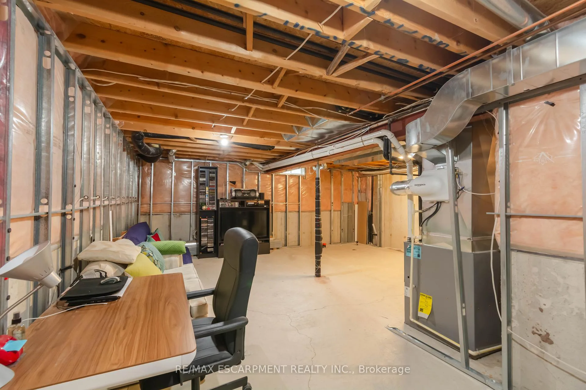 Photo 28 of Unit 6, 485 Green Road, Hamilton, Lakeshore — HOMEH