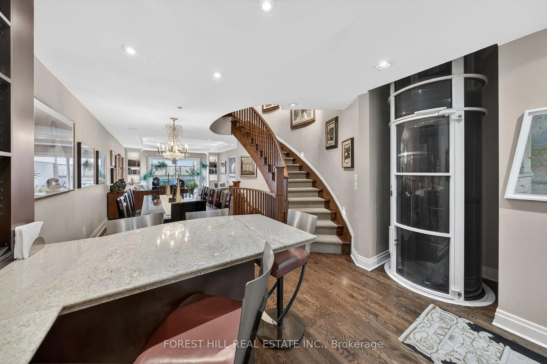 Photo 10 of 252 Spadina Road, Toronto, Casa Loma — HOMEH