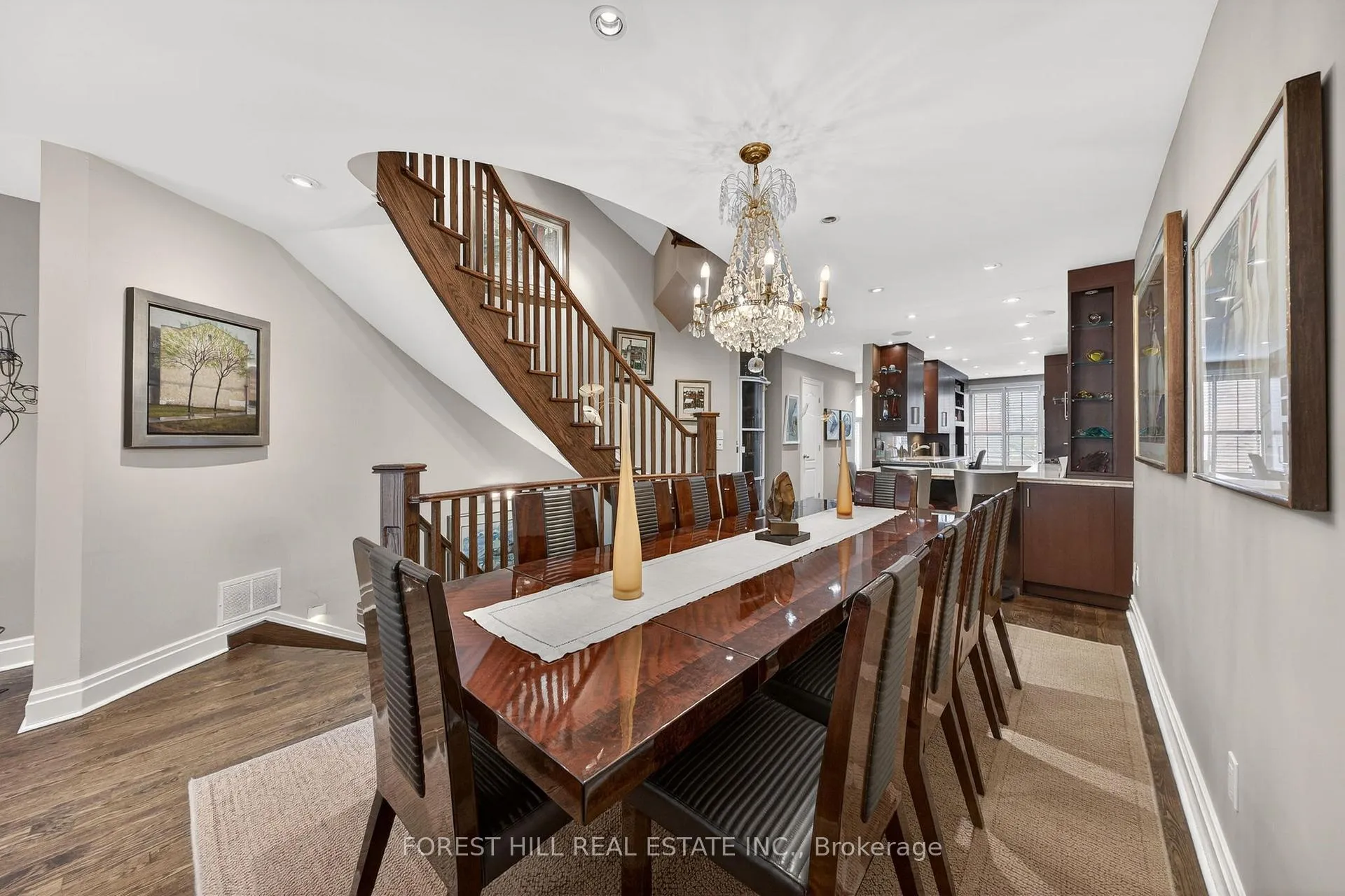 Photo 13 of 252 Spadina Road, Toronto, Casa Loma — HOMEH
