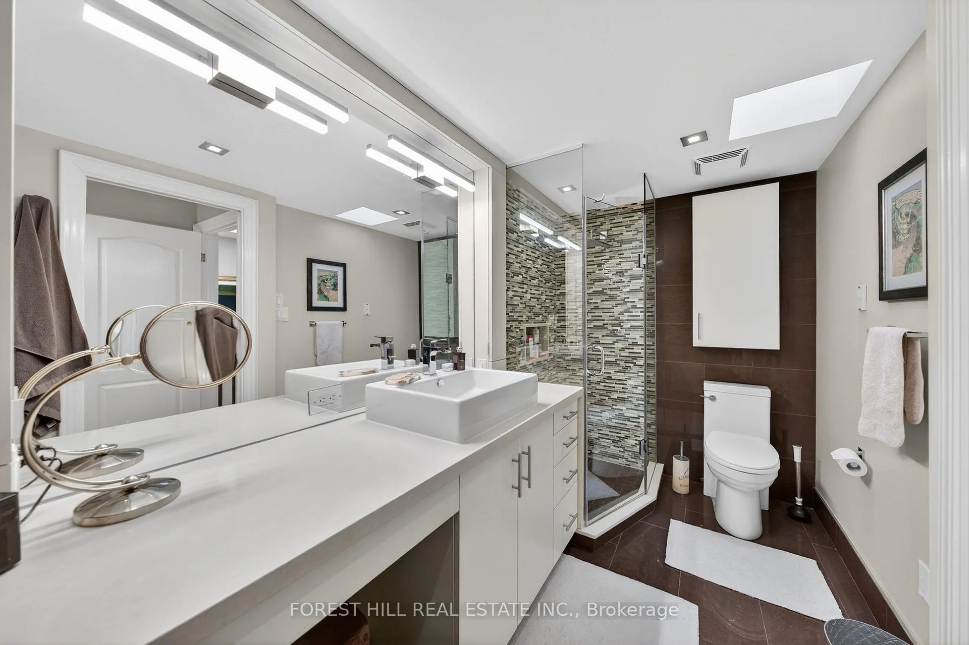 Photo 33 of 252 Spadina Road, Toronto, Casa Loma — HOMEH