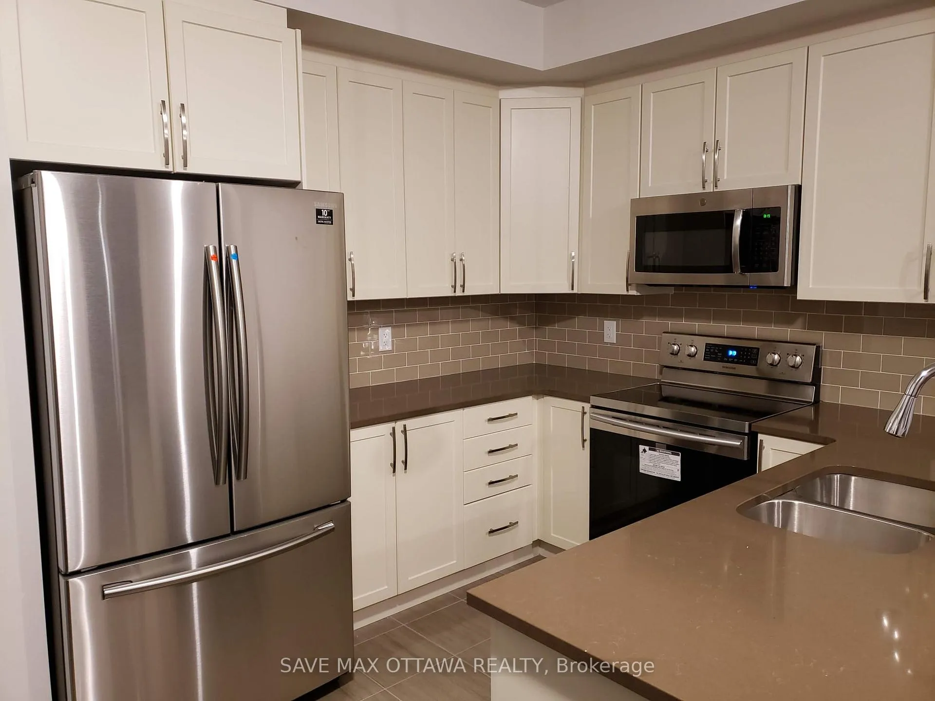 Photo 8 of 270 Tim Sheehan Place, Ottawa, Kanata - Emerald Meadows/Trailwest — HOMEH