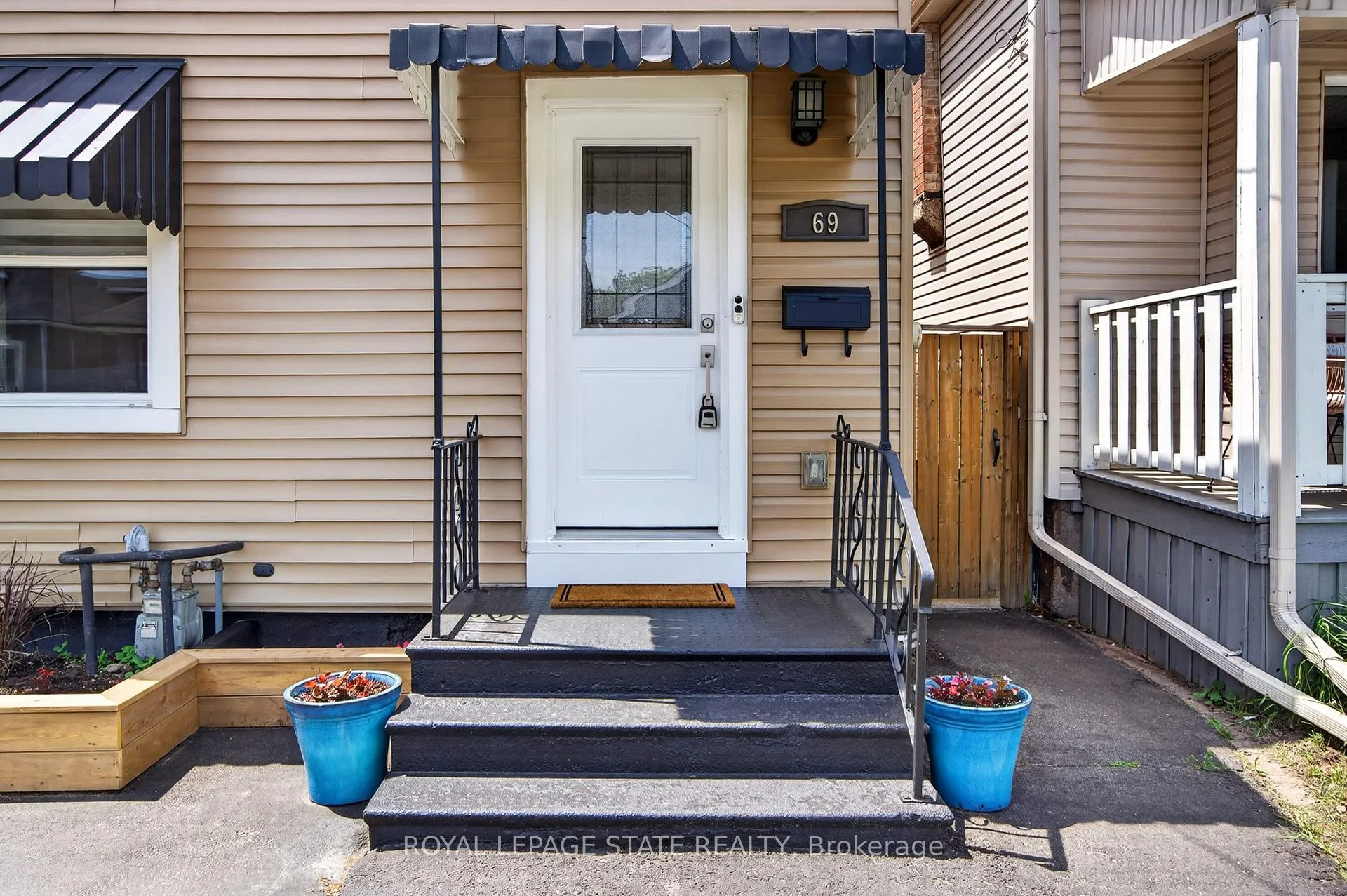 Photo 2 of 69 Robins Avenue, Hamilton, Crown Point — HOMEH
