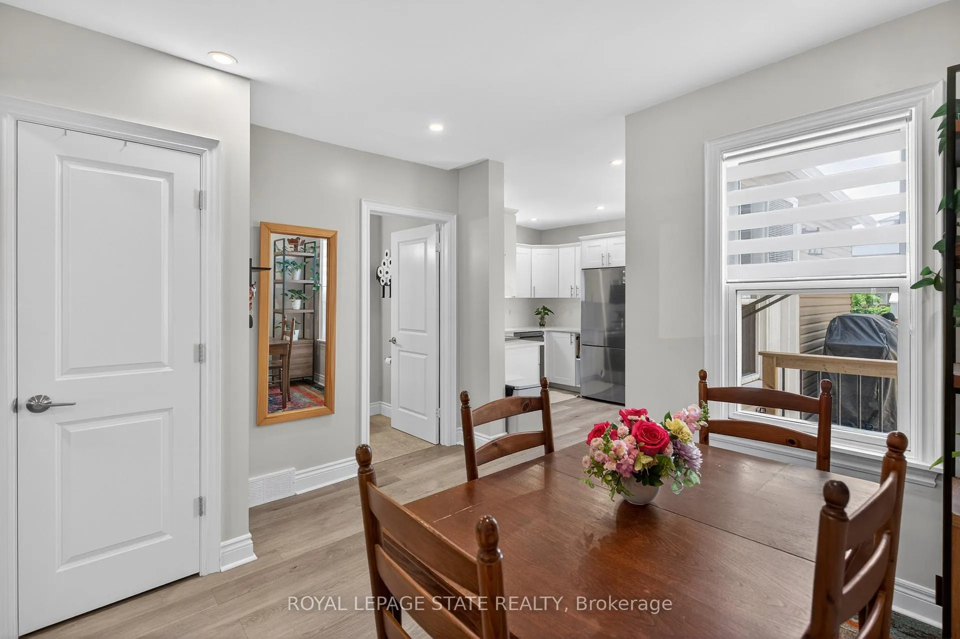 Photo 12 of 69 Robins Avenue, Hamilton, Crown Point — HOMEH
