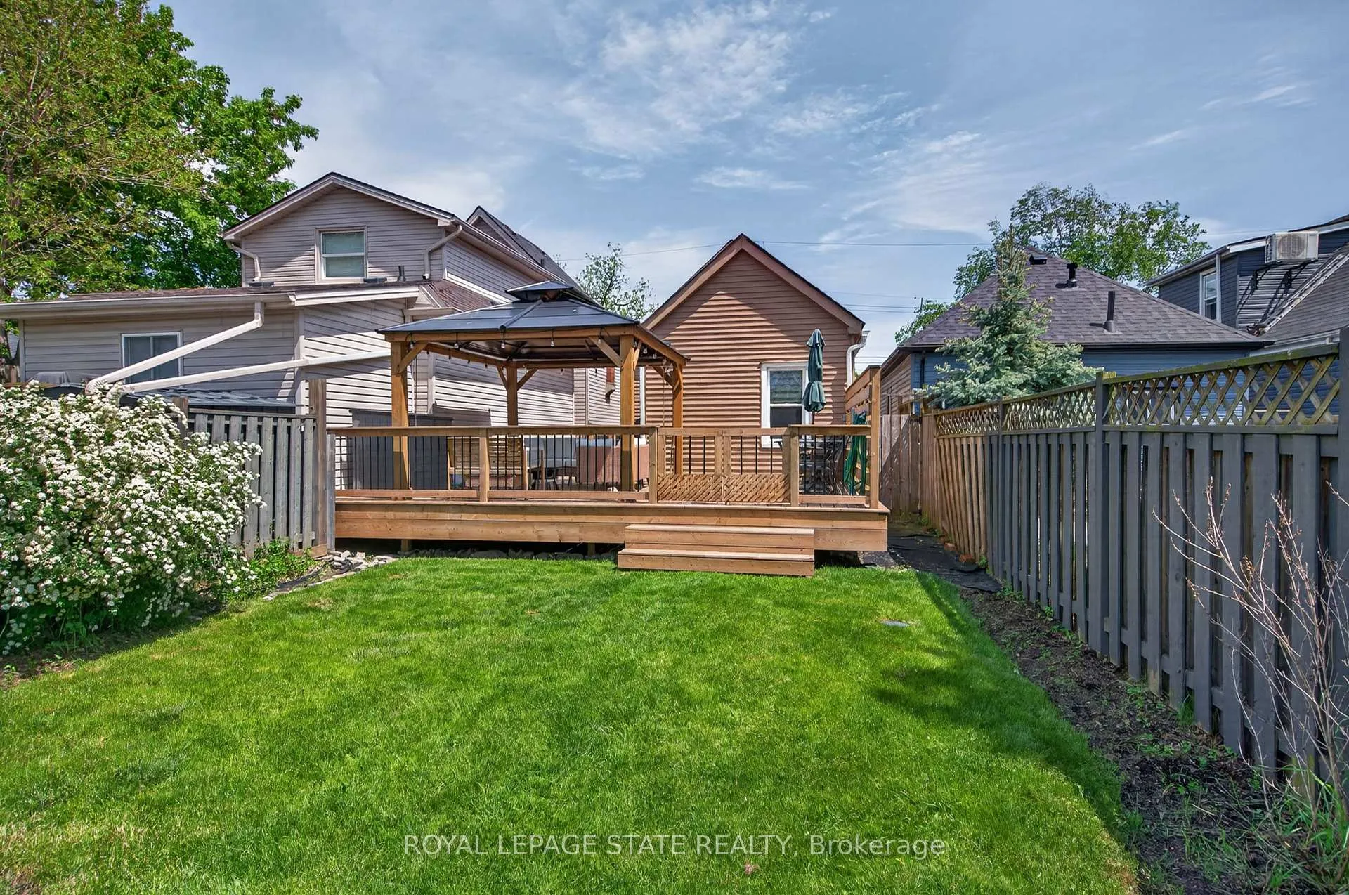 Photo 37 of 69 Robins Avenue, Hamilton, Crown Point — HOMEH