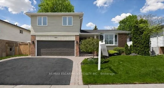 Photo 1 of 1365 Ester Drive, Burlington, Tyandaga — HOMEH