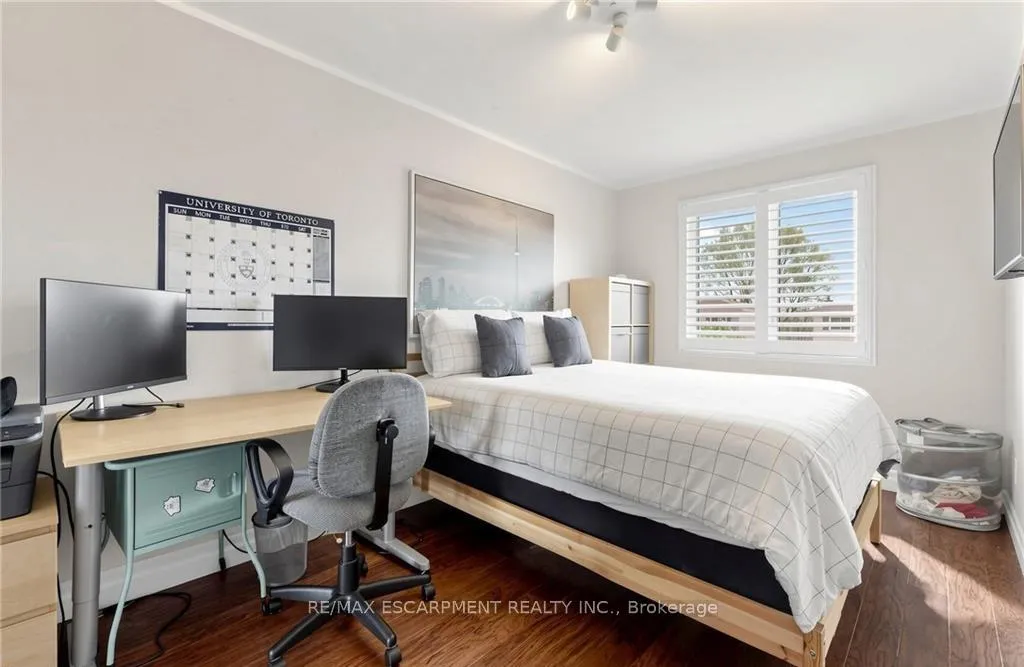 Photo 16 of 1365 Ester Drive, Burlington, Tyandaga — HOMEH