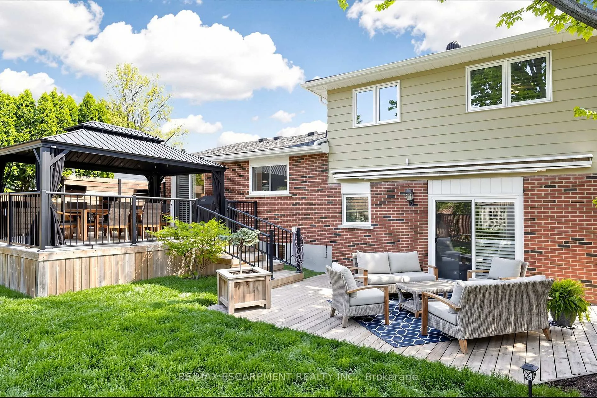 Photo 33 of 1365 Ester Drive, Burlington, Tyandaga — HOMEH