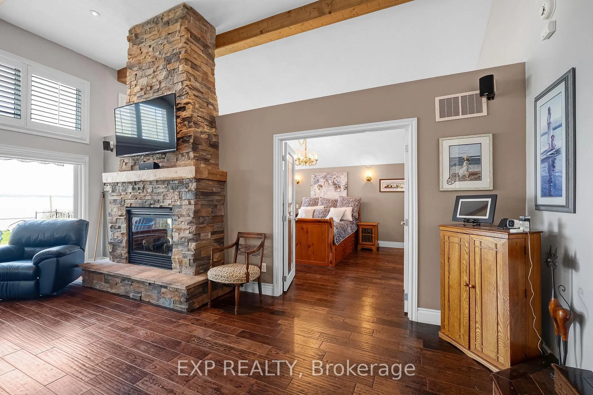 Photo 19 of 450 Lake Drive S, Georgina, Keswick South — HOMEH