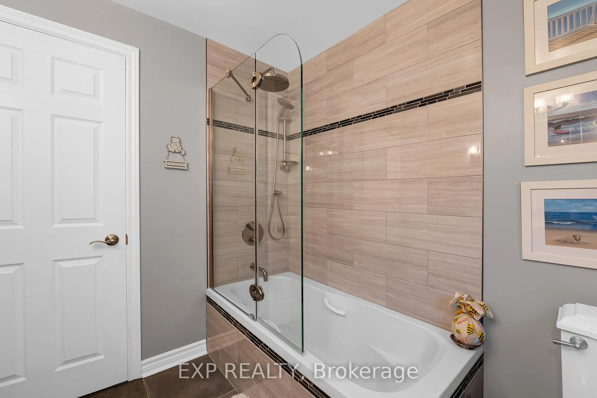 Photo 30 of 450 Lake Drive S, Georgina, Keswick South — HOMEH