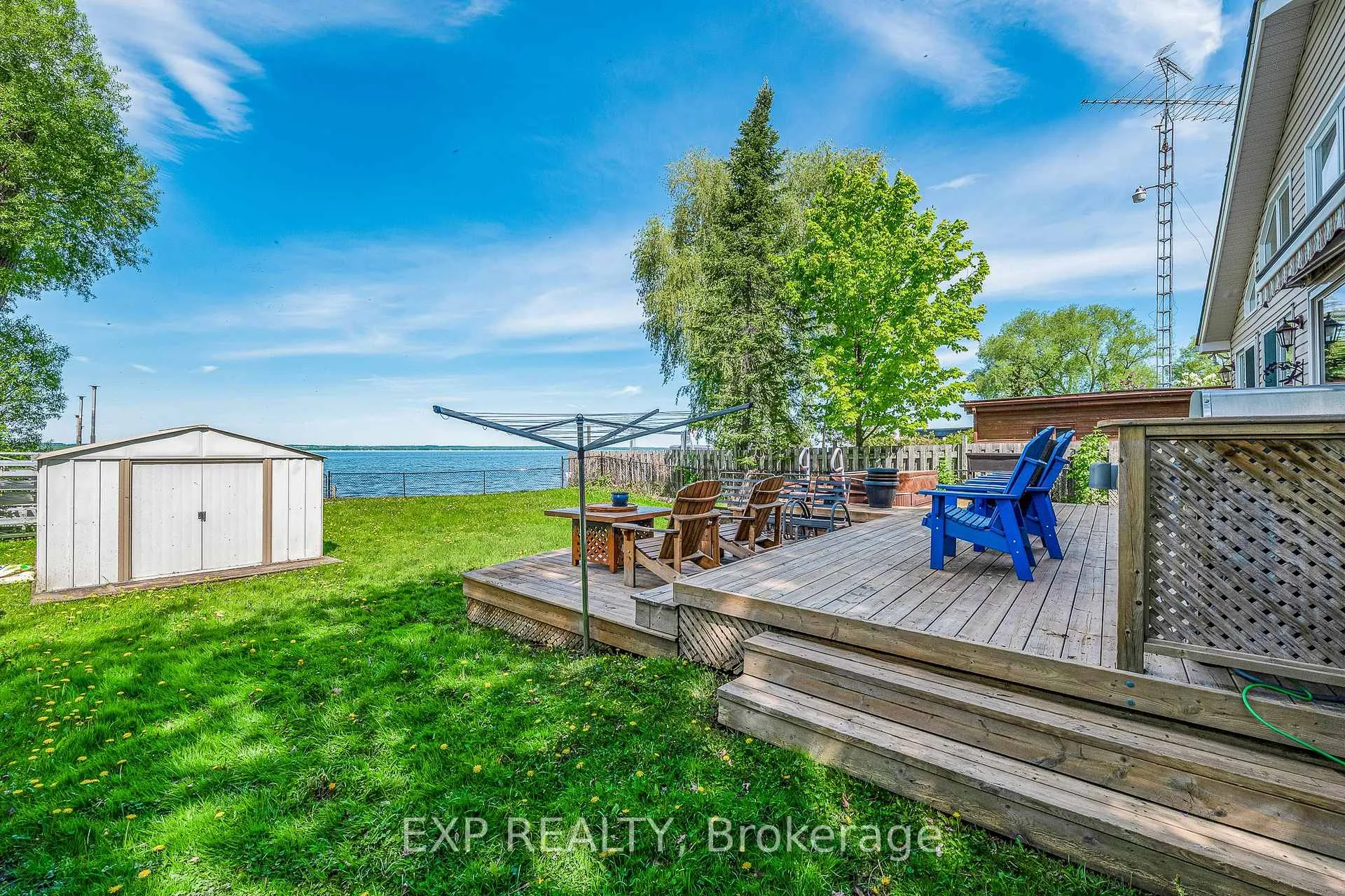 Photo 35 of 450 Lake Drive S, Georgina, Keswick South — HOMEH