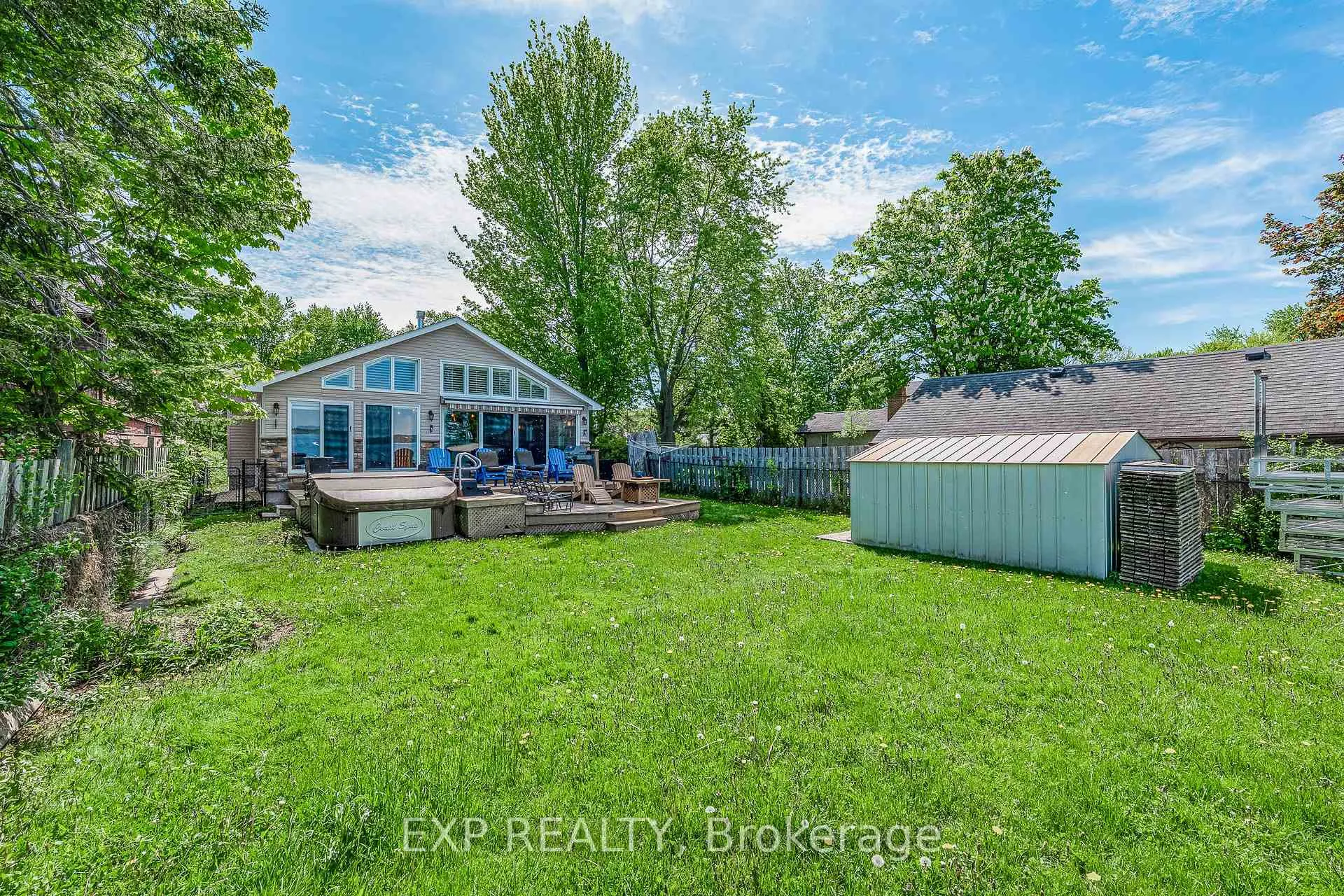 Photo 42 of 450 Lake Drive S, Georgina, Keswick South — HOMEH
