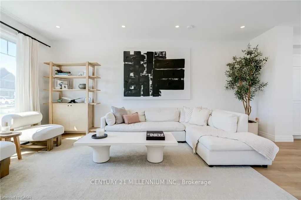 Photo 6 of 17 Helen Court, Central Elgin, Belmont — HOMEH