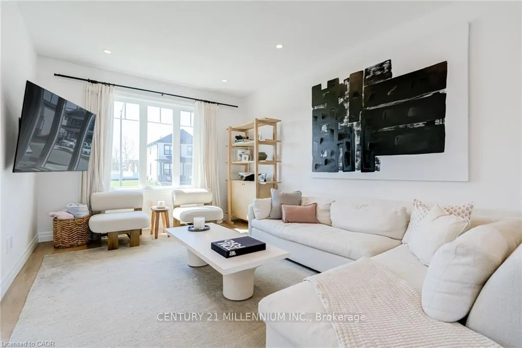 Photo 7 of 17 Helen Court, Central Elgin, Belmont — HOMEH