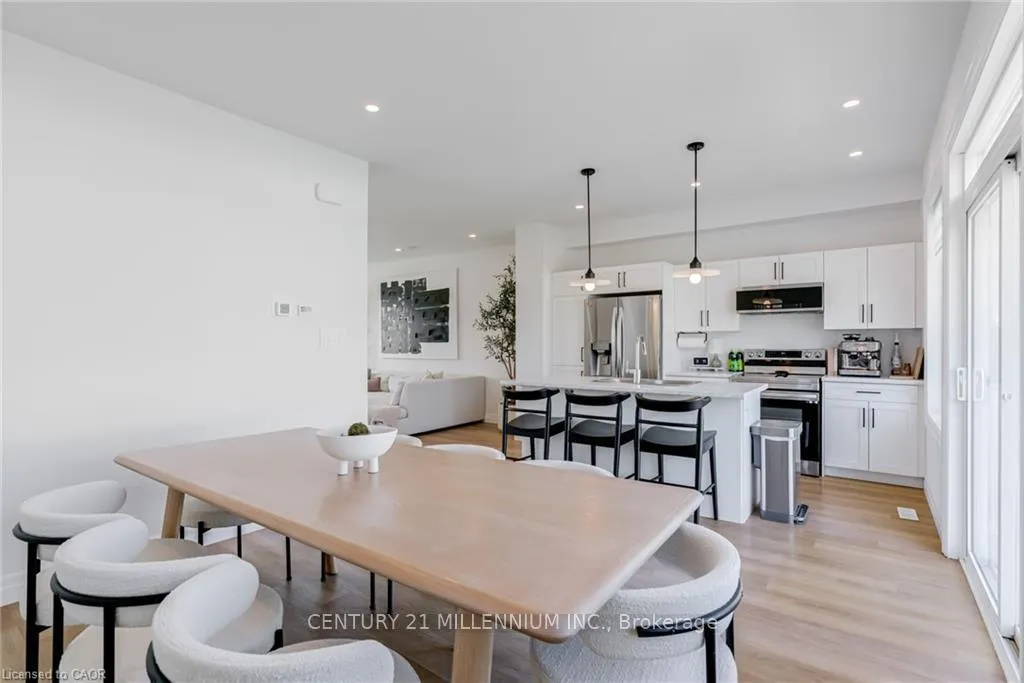 Photo 18 of 17 Helen Court, Central Elgin, Belmont — HOMEH