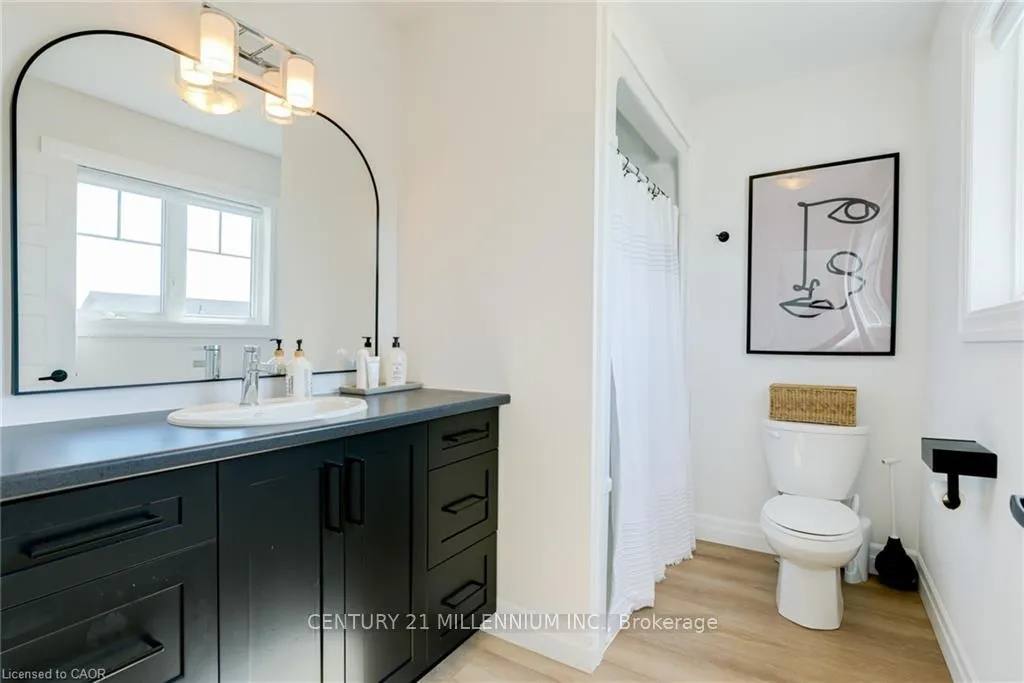 Photo 25 of 17 Helen Court, Central Elgin, Belmont — HOMEH
