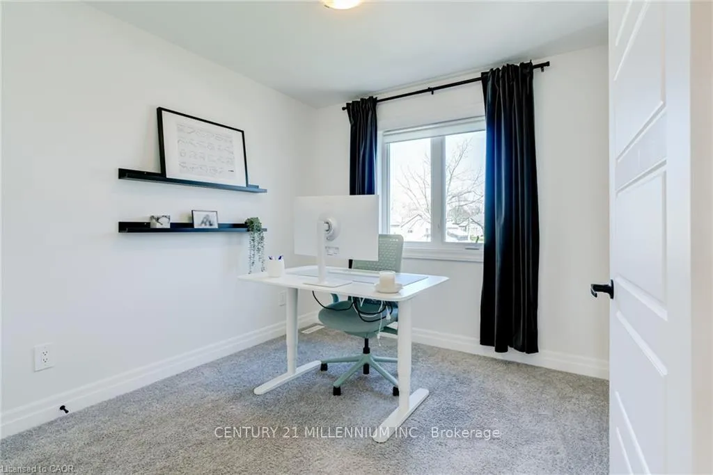 Photo 31 of 17 Helen Court, Central Elgin, Belmont — HOMEH