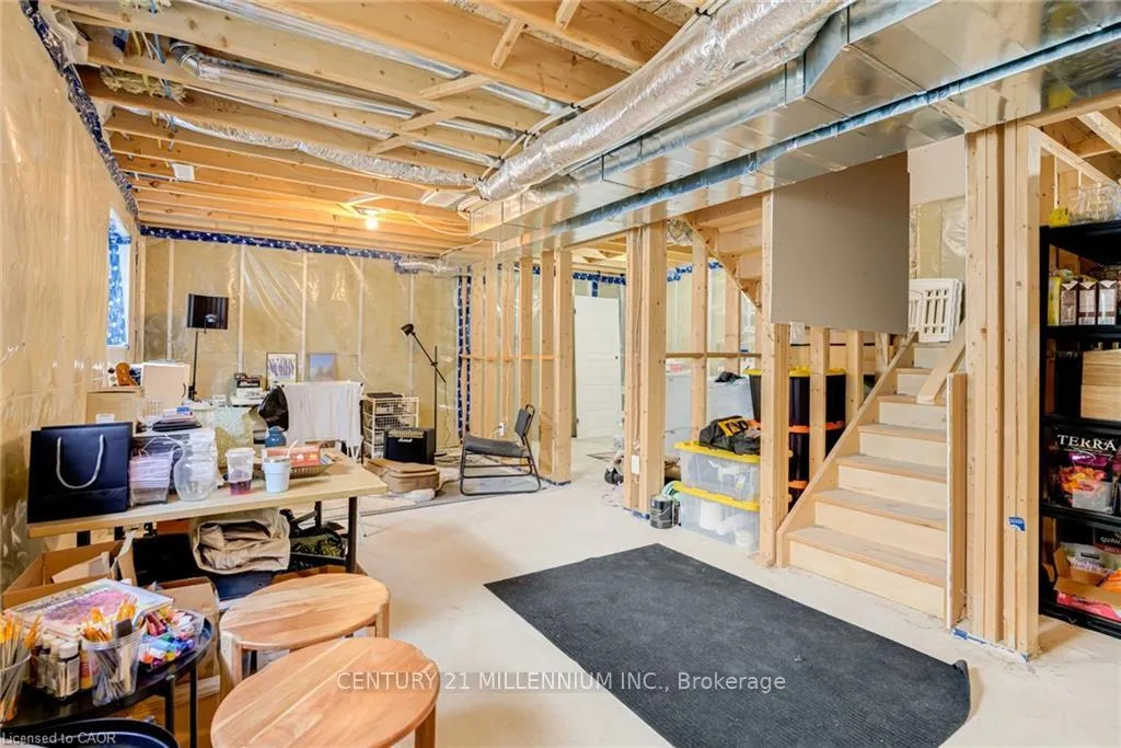Photo 35 of 17 Helen Court, Central Elgin, Belmont — HOMEH