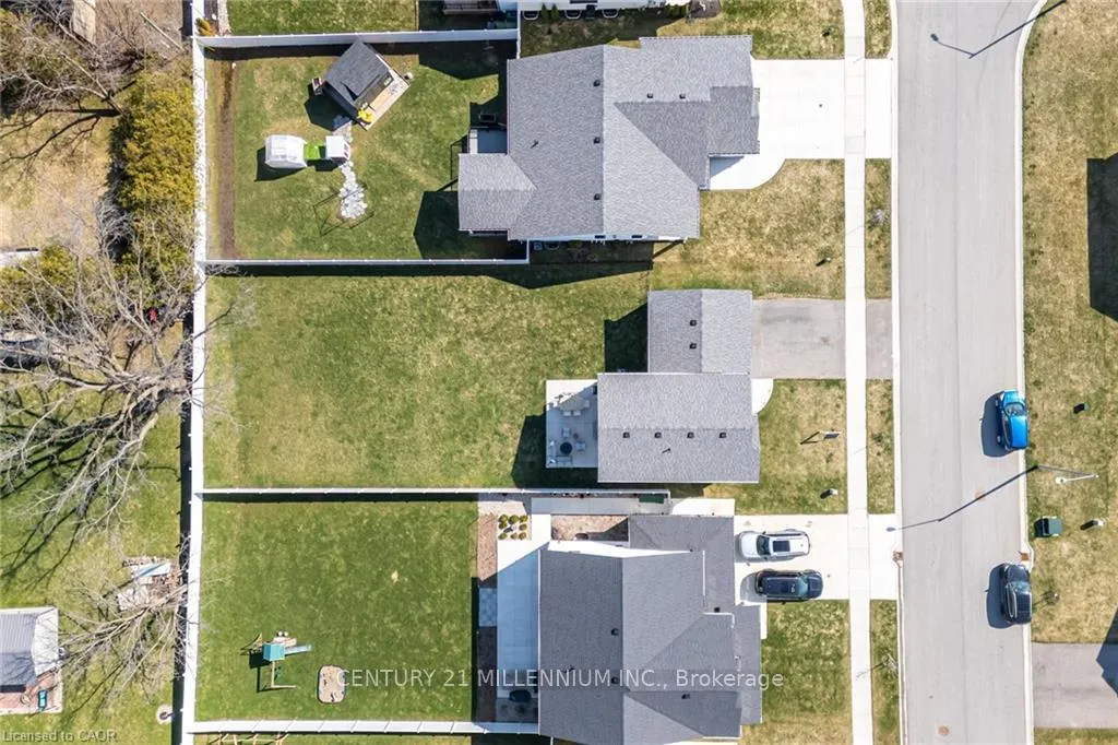 Photo 45 of 17 Helen Court, Central Elgin, Belmont — HOMEH