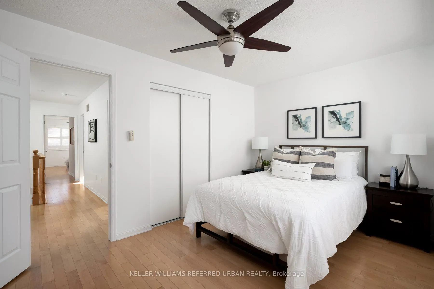 Photo 24 of 11 Winkler Terrace, Scarborough, Clairlea-Birchmount — HOMEH