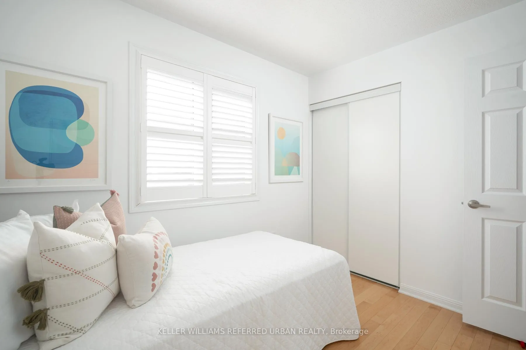 Photo 27 of 11 Winkler Terrace, Scarborough, Clairlea-Birchmount — HOMEH