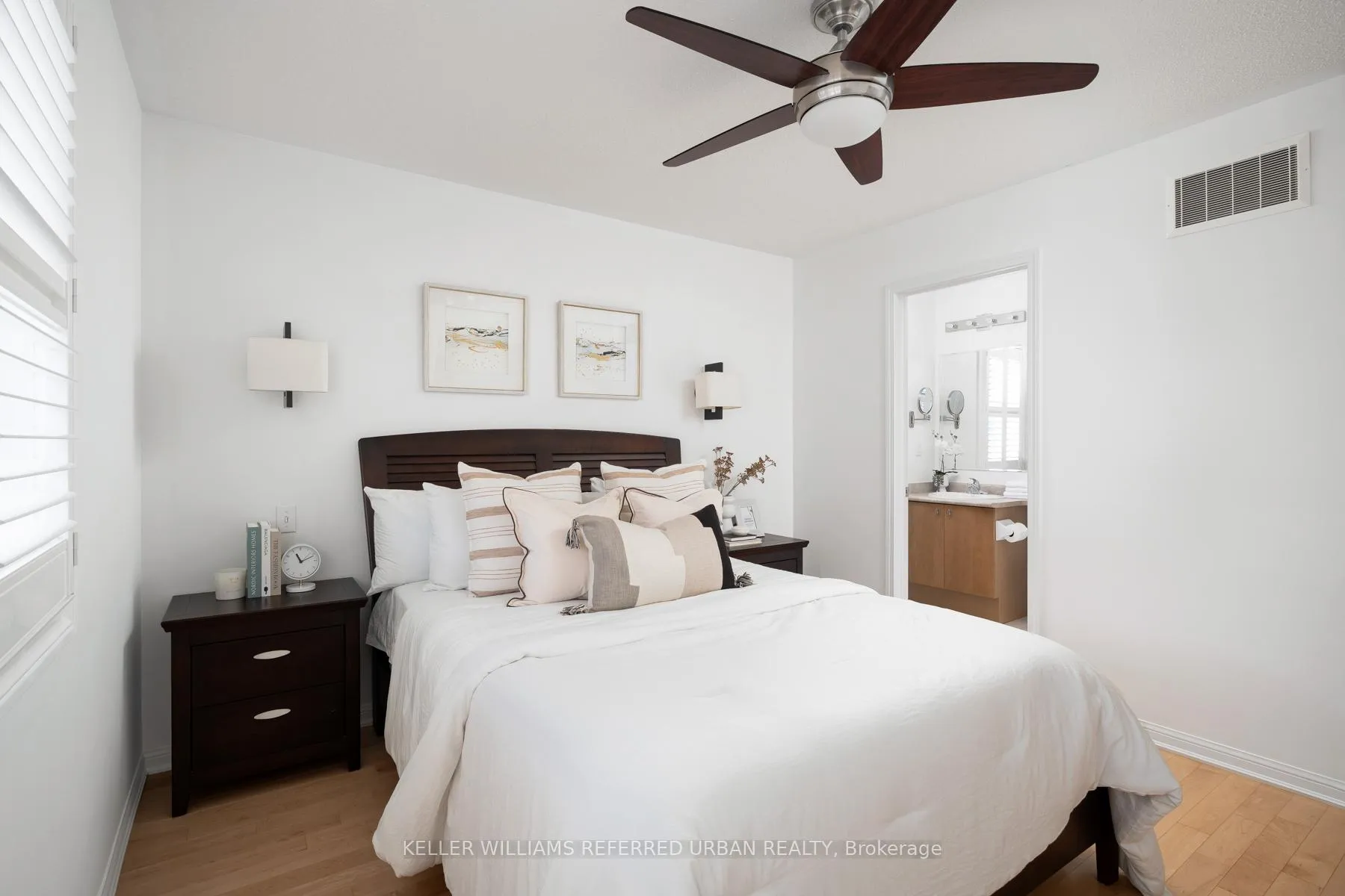 Photo 30 of 11 Winkler Terrace, Scarborough, Clairlea-Birchmount — HOMEH