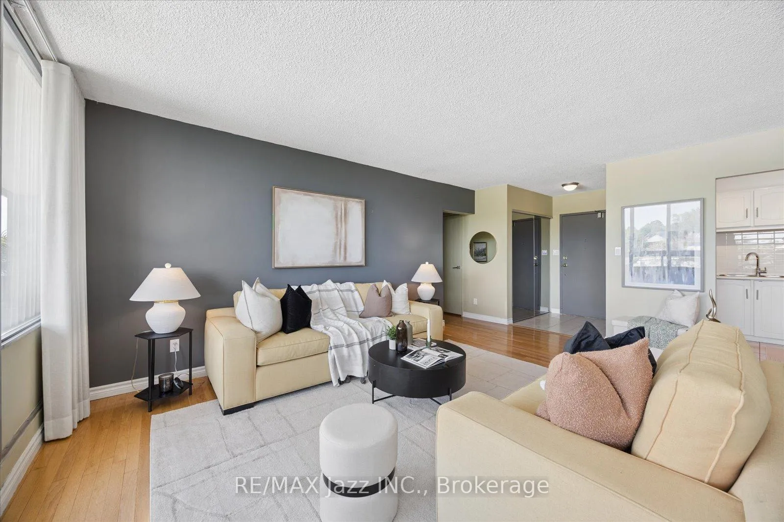 Photo 6 of Unit 511, 55 William Street E, Oshawa, O'Neill — HOMEH