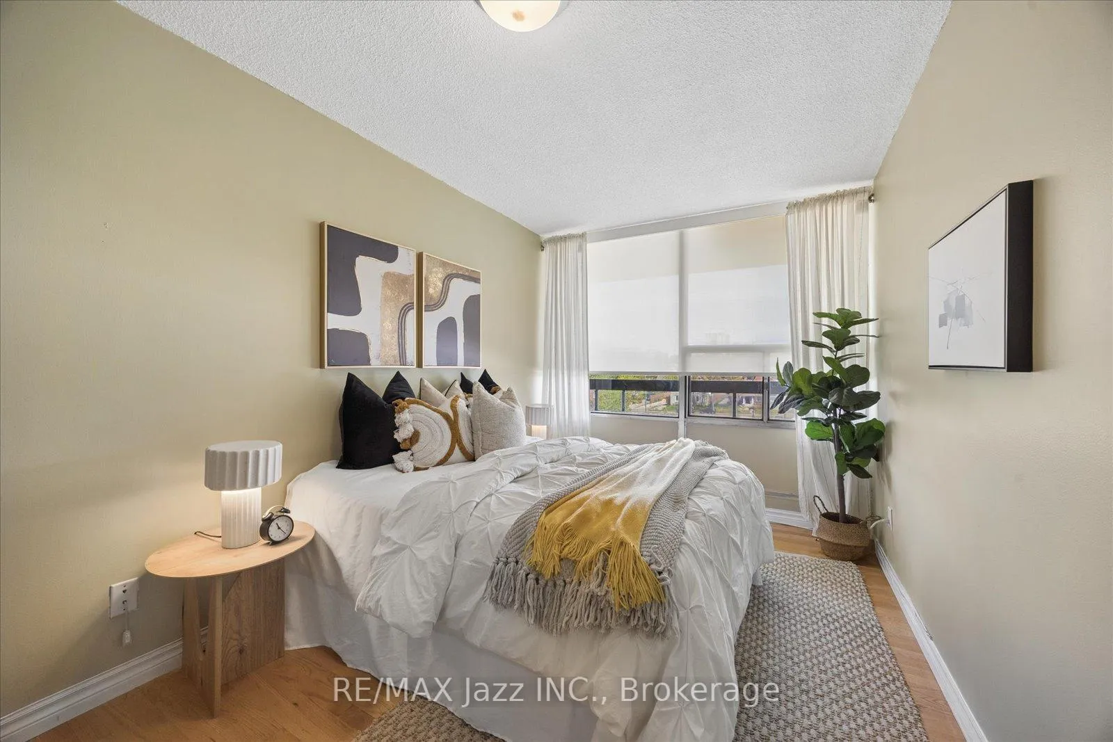 Photo 11 of Unit 511, 55 William Street E, Oshawa, O'Neill — HOMEH