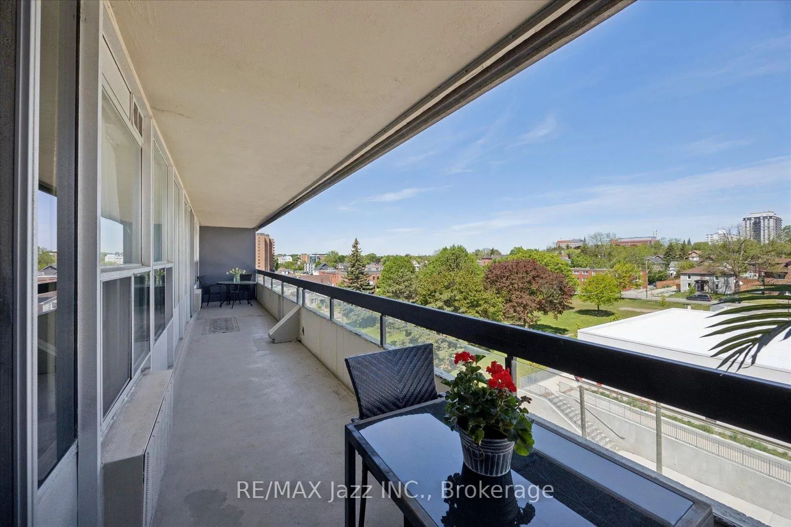 Photo 13 of Unit 511, 55 William Street E, Oshawa, O'Neill — HOMEH