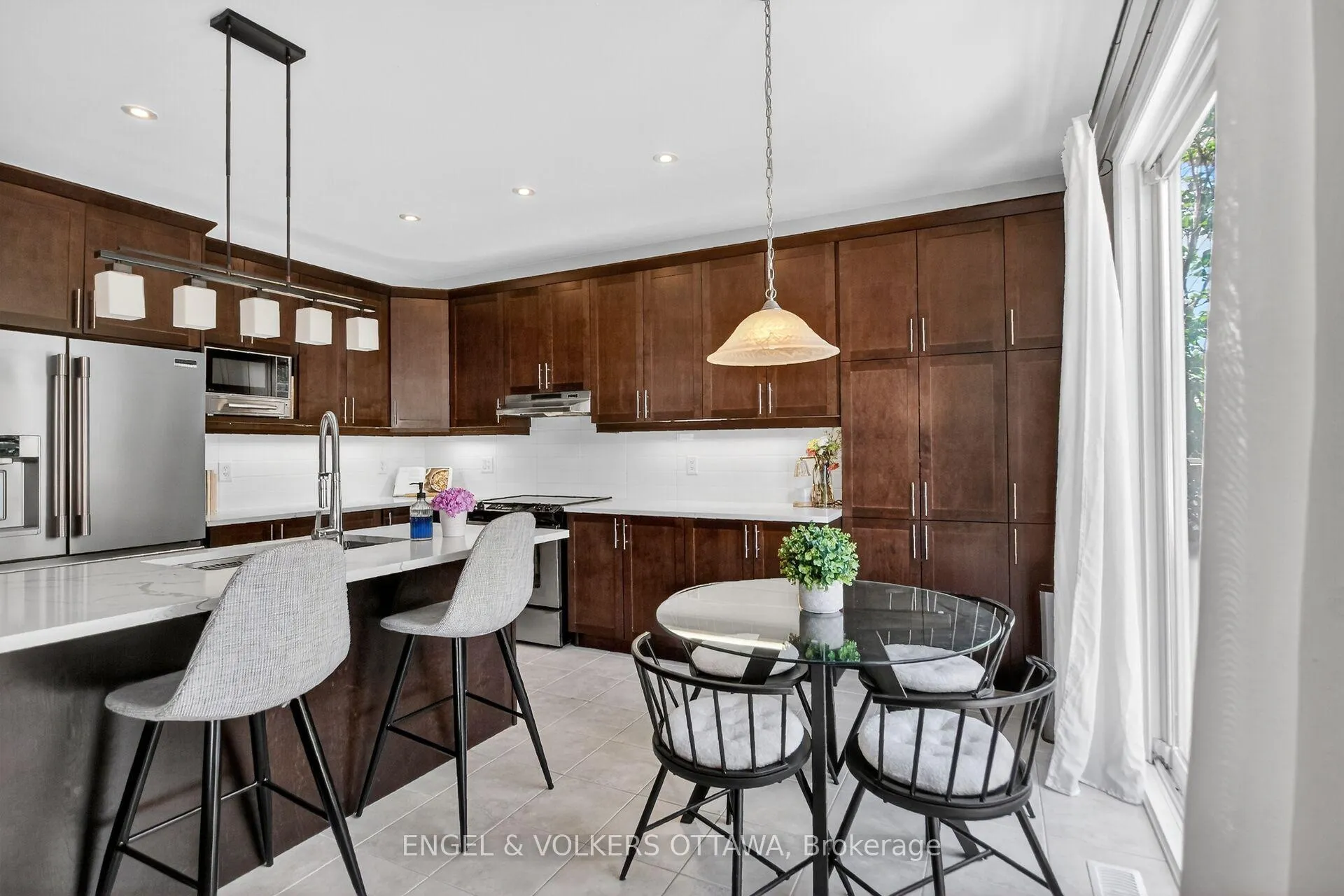 Photo 16 of 319 River Landing Avenue, Ottawa, Barrhaven - Half Moon Bay — HOMEH