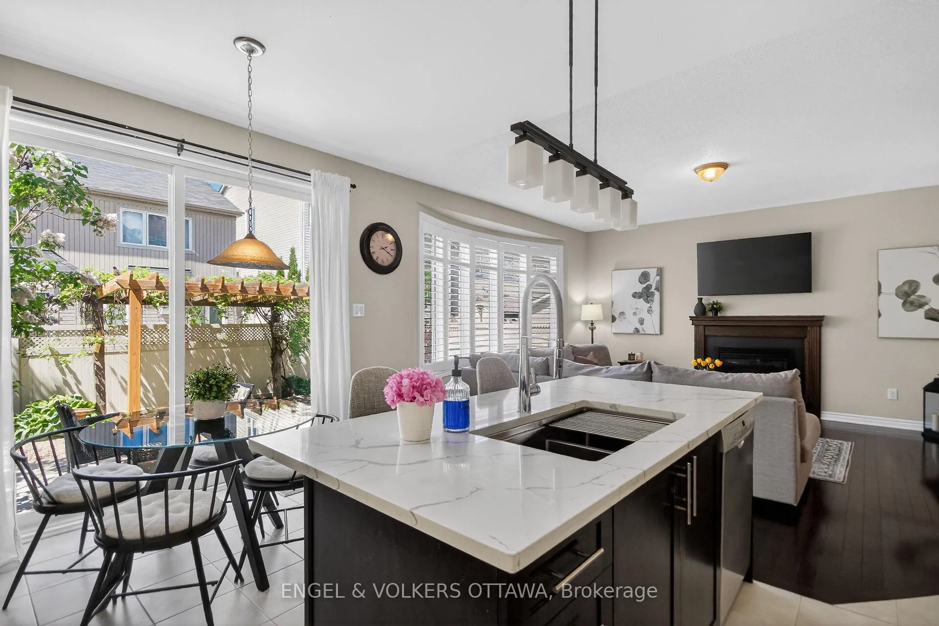 Photo 20 of 319 River Landing Avenue, Ottawa, Barrhaven - Half Moon Bay — HOMEH