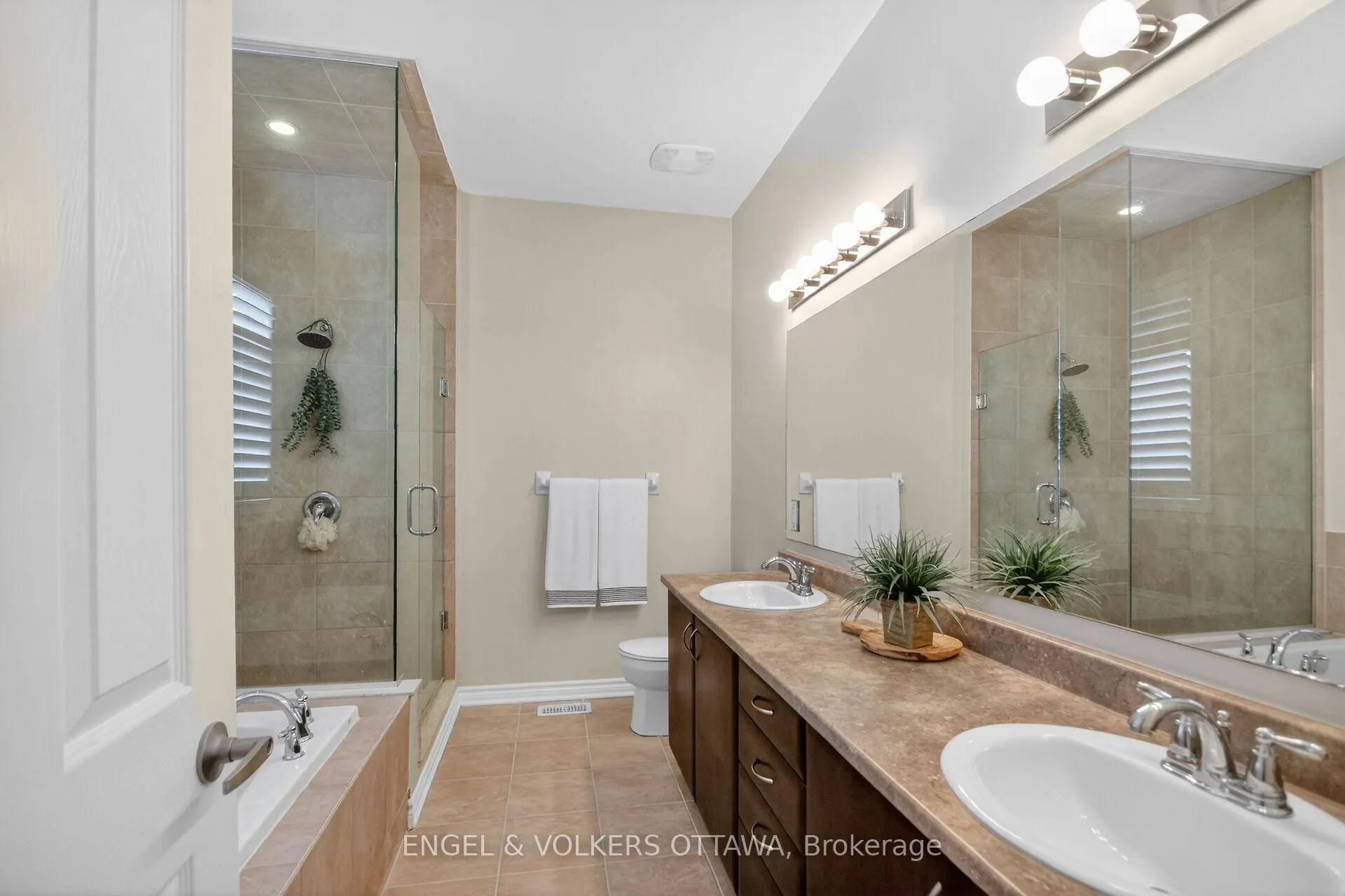 Photo 25 of 319 River Landing Avenue, Ottawa, Barrhaven - Half Moon Bay — HOMEH