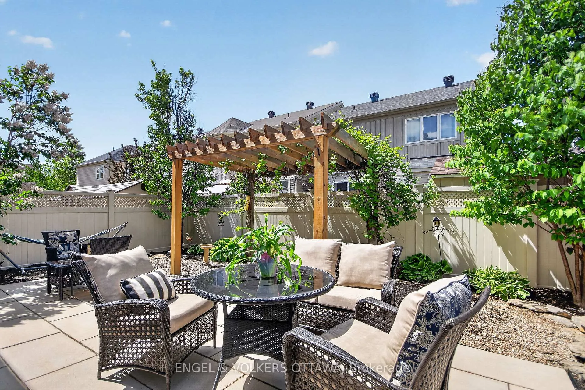 Photo 37 of 319 River Landing Avenue, Ottawa, Barrhaven - Half Moon Bay — HOMEH
