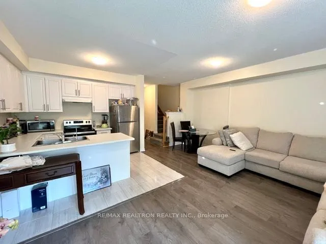 Photo 10 of 166 Winters Way, Shelburne — HOMEH