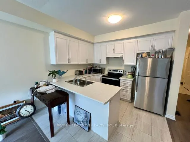 Photo 11 of 166 Winters Way, Shelburne — HOMEH