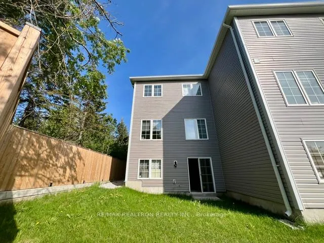 Photo 21 of 166 Winters Way, Shelburne — HOMEH