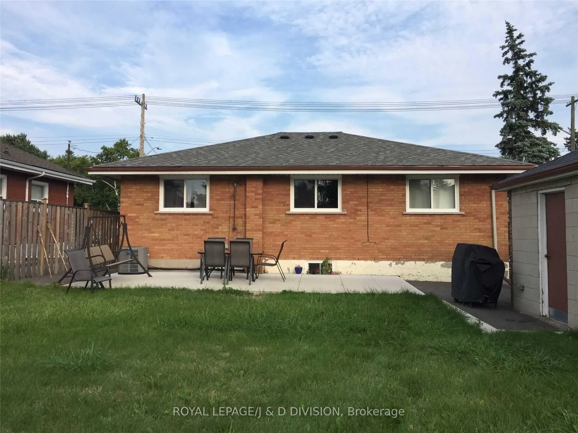 Photo 3 of Unit Lower, 778 Upper Wellington Street, Hamilton, Balfour — HOMEH