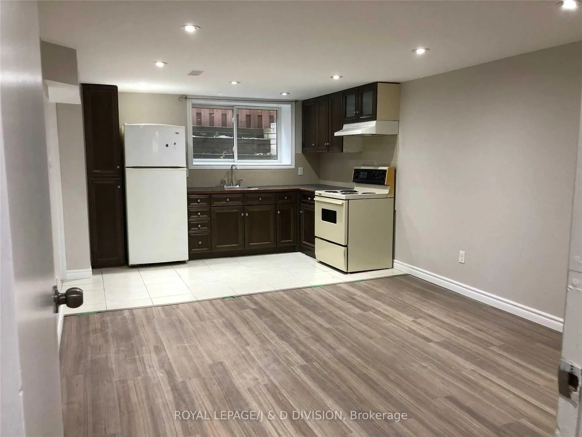 Photo 8 of Unit Lower, 778 Upper Wellington Street, Hamilton, Balfour — HOMEH