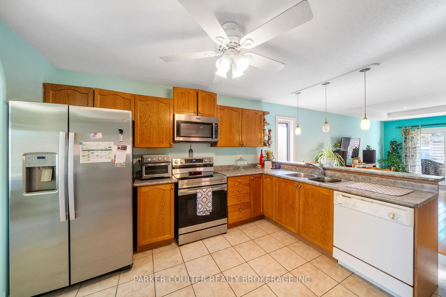 Photo 11 of 15 Edwards Drive, Barrie, Bayshore — HOMEH