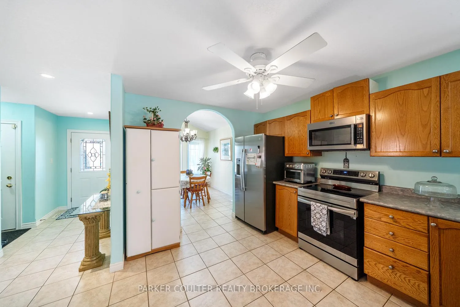 Photo 14 of 15 Edwards Drive, Barrie, Bayshore — HOMEH
